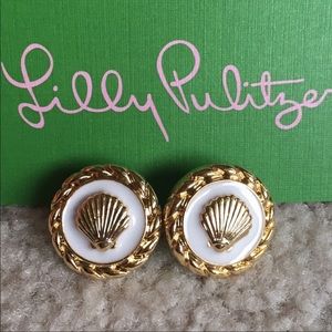 Lilly Pulitzer white enamel with gold-tone shell bracelet with earrings